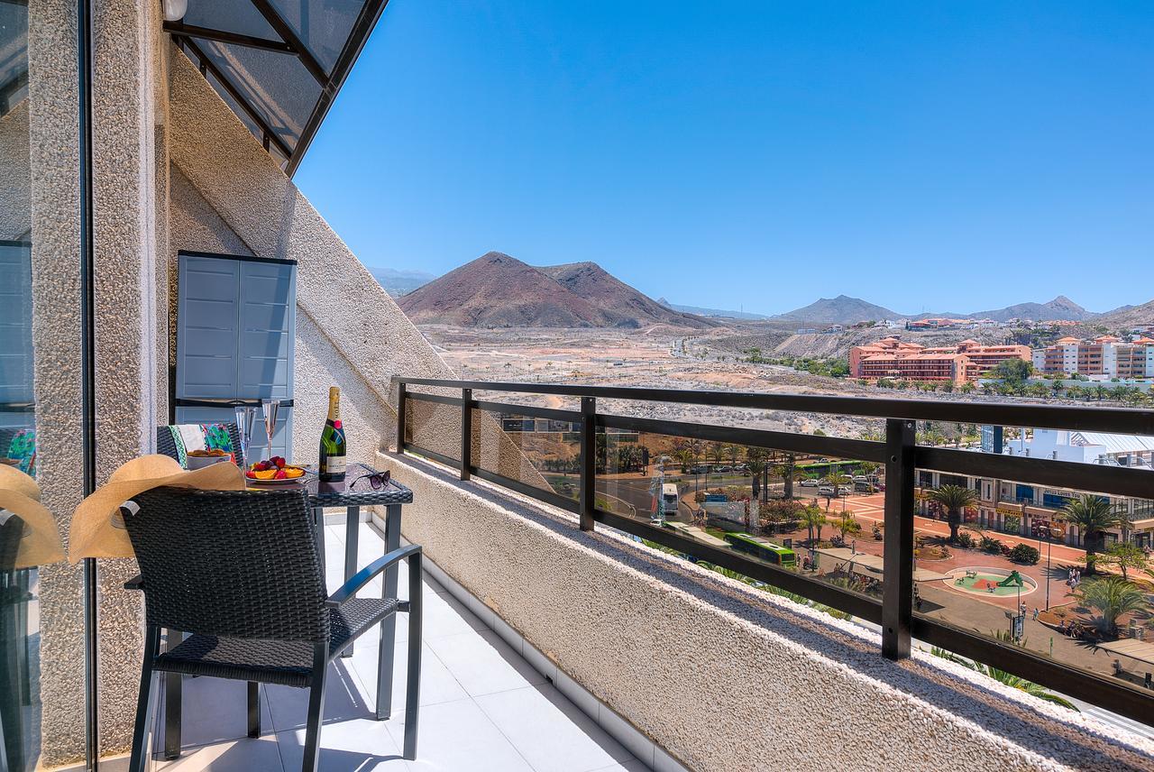 Modern Apartment Los Cristianos Center Luaran gambar