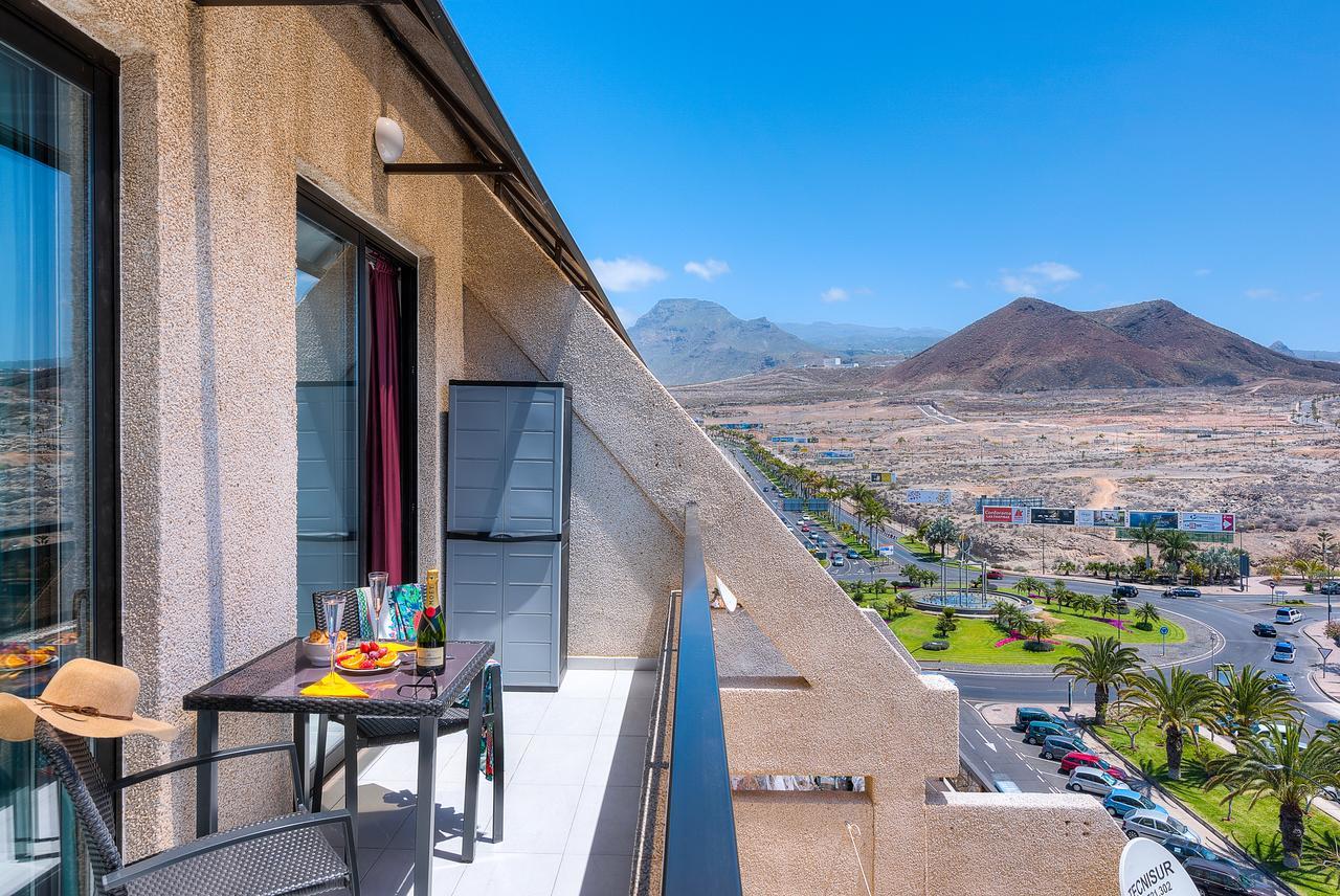 Modern Apartment Los Cristianos Center Luaran gambar