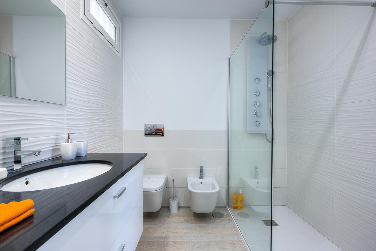 Modern Apartment Los Cristianos Center Luaran gambar