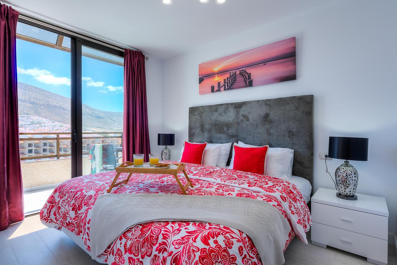 Modern Apartment Los Cristianos Center Luaran gambar